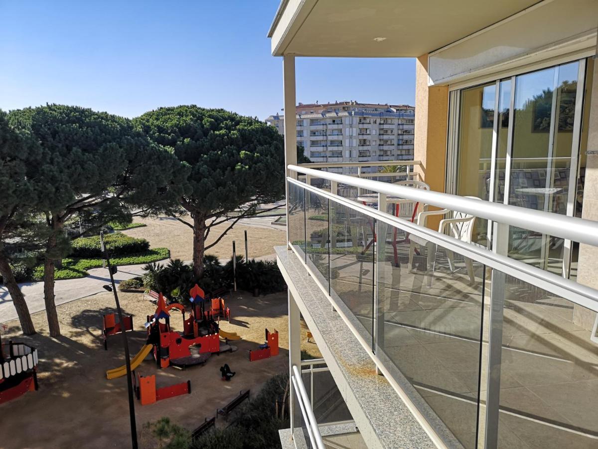 Апартаменты Playa Pineda Playa Ла-Пинеда Экстерьер фото