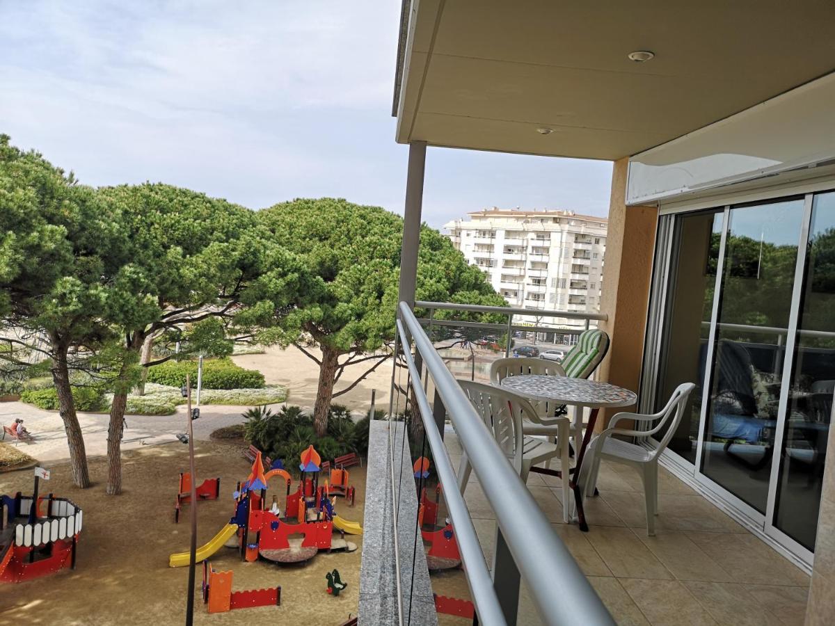 Апартаменты Playa Pineda Playa Ла-Пинеда Экстерьер фото